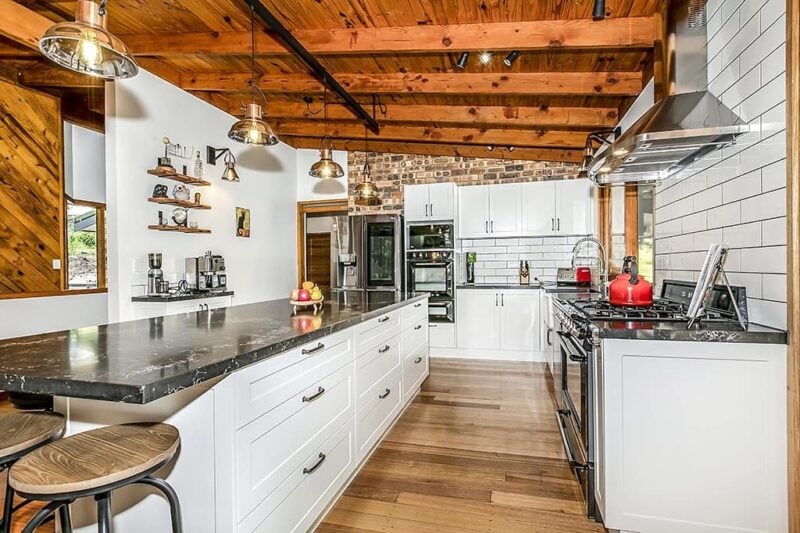 Farmhouse Kitchen Renovation