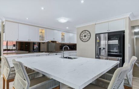Hamptons Kitchen Renovations Brisbane Benctop