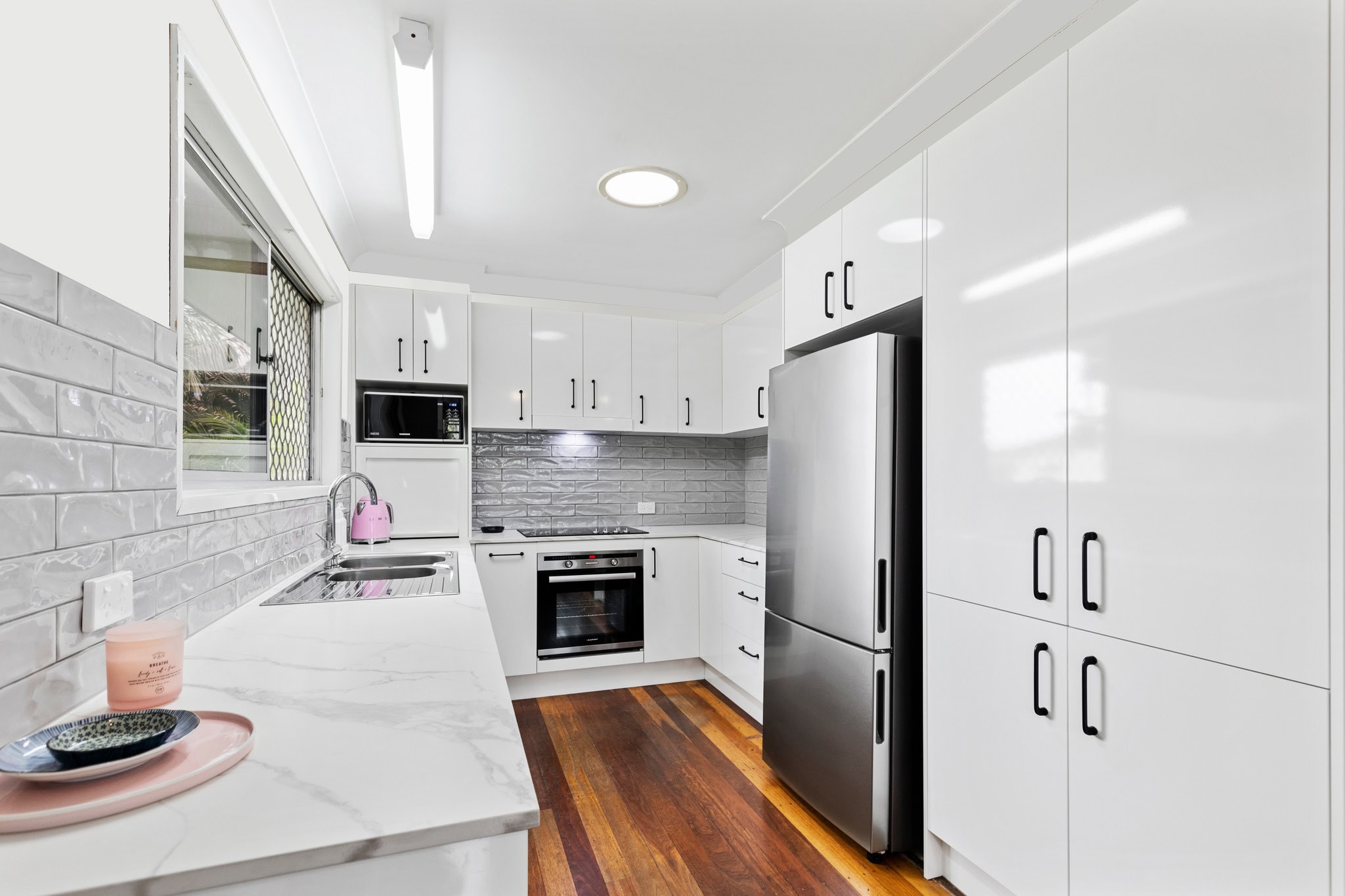 Ushape Galley kitchen in kitchen renovation Brisbane
