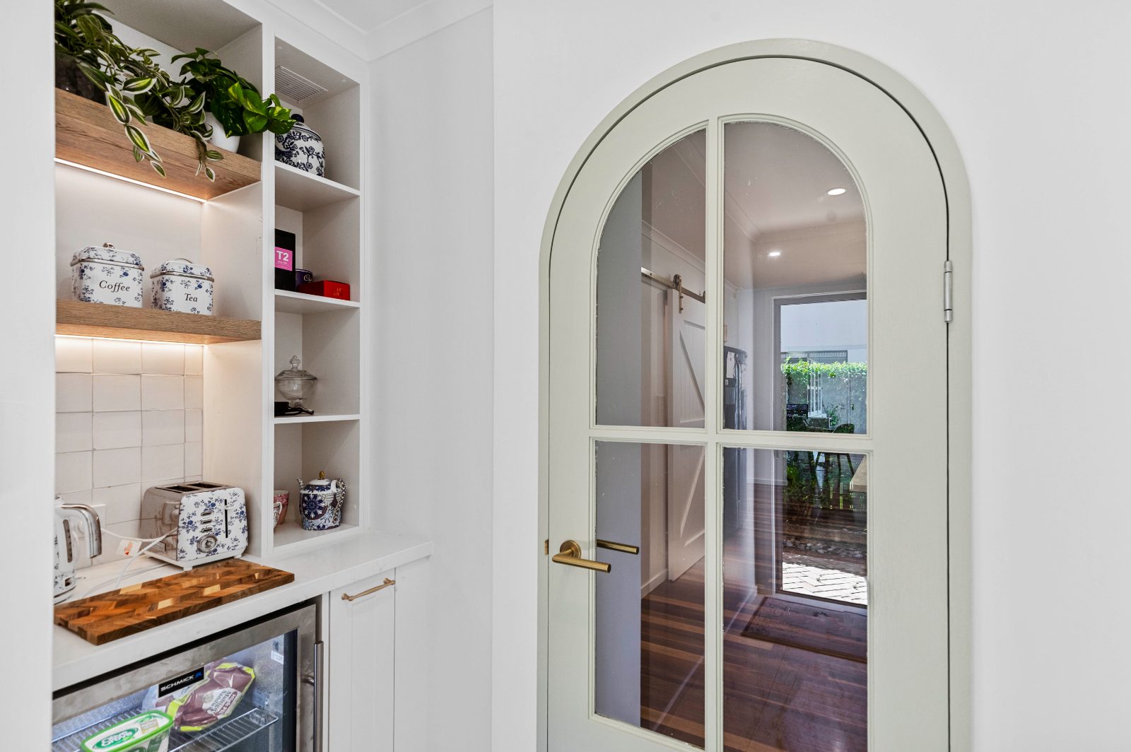Can You Combine a Laundry and Butler's Pantry1