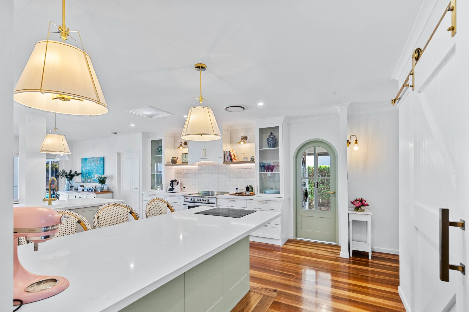 Can You Combine a Laundry and Butler's Pantry5